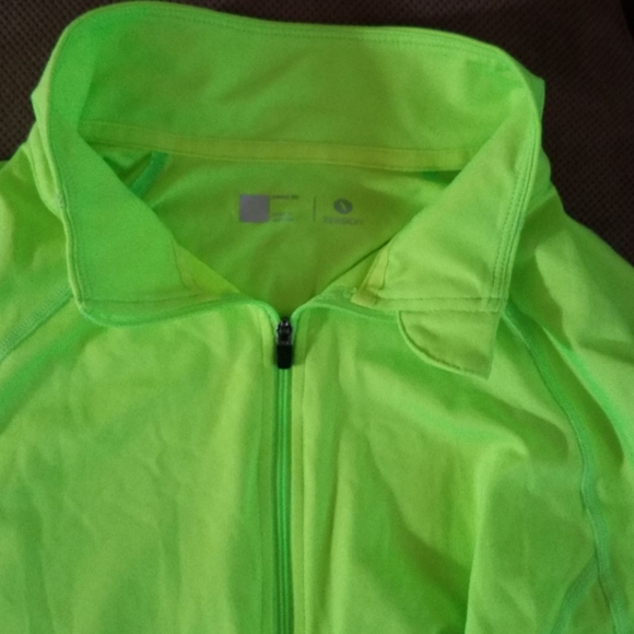 Pull over with zipper - Picture 2 of 5